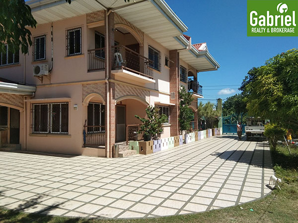 House and Lot for Sale in Lapu Lapu